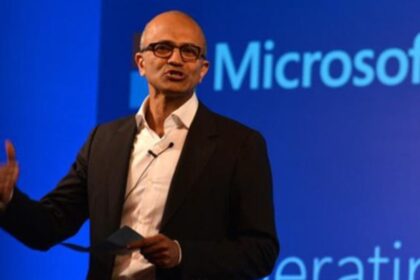 satya nadella talking to the press new delhi 2014 1280x720 1